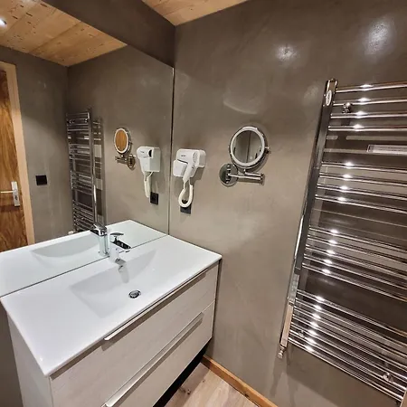 Renove Au Pied Des Pistes, 4 Pers., Parking & Wifi - Fr-1-598-136 Apartment Les Gets